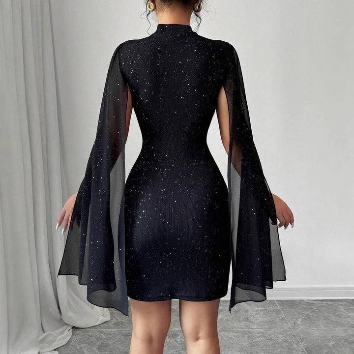 Dame Stilfuld Aftenkjole med gennemsigtigt Cape og glitrende Design Stilla