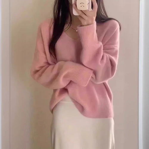 Kvinder Elegant V-Hals Sweater med Ribbet Struktur og Casual Snit Stilla
