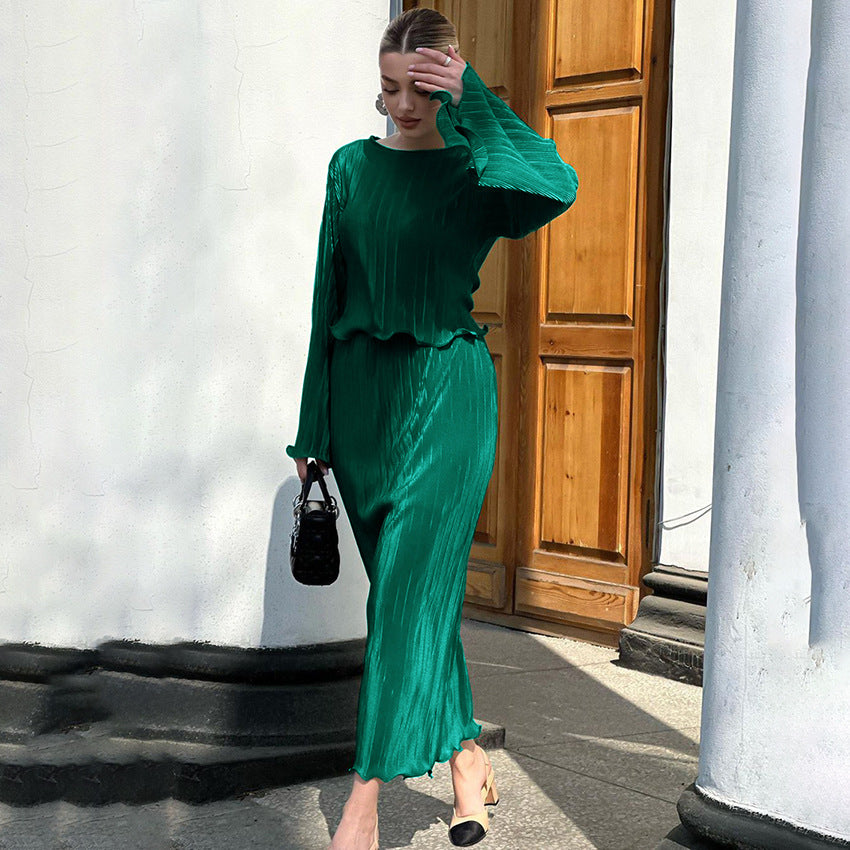 Dame sæt bestående af langærmet bluse og elegant maxiskørt med ribstruktur Stilla