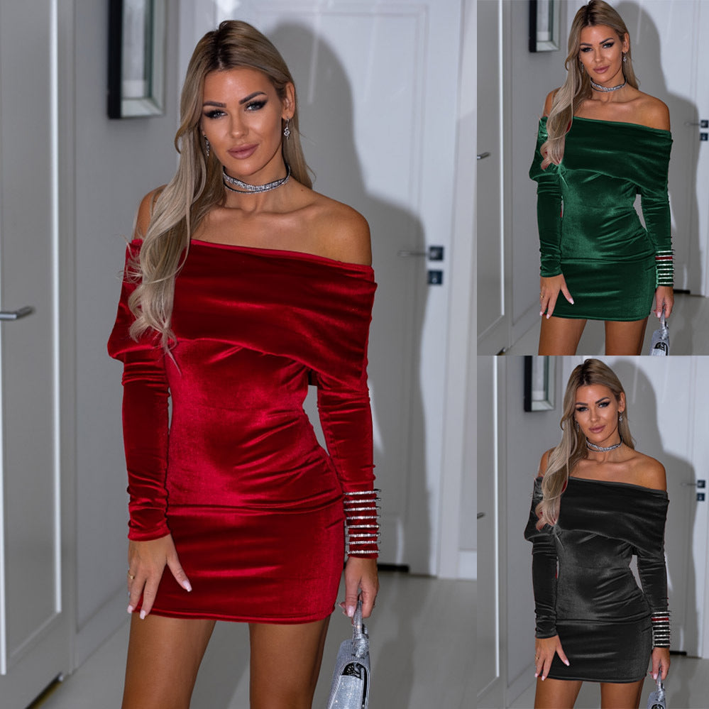 Dame off-shoulder cocktailkjole med elegant rynkeeffekt Stilla