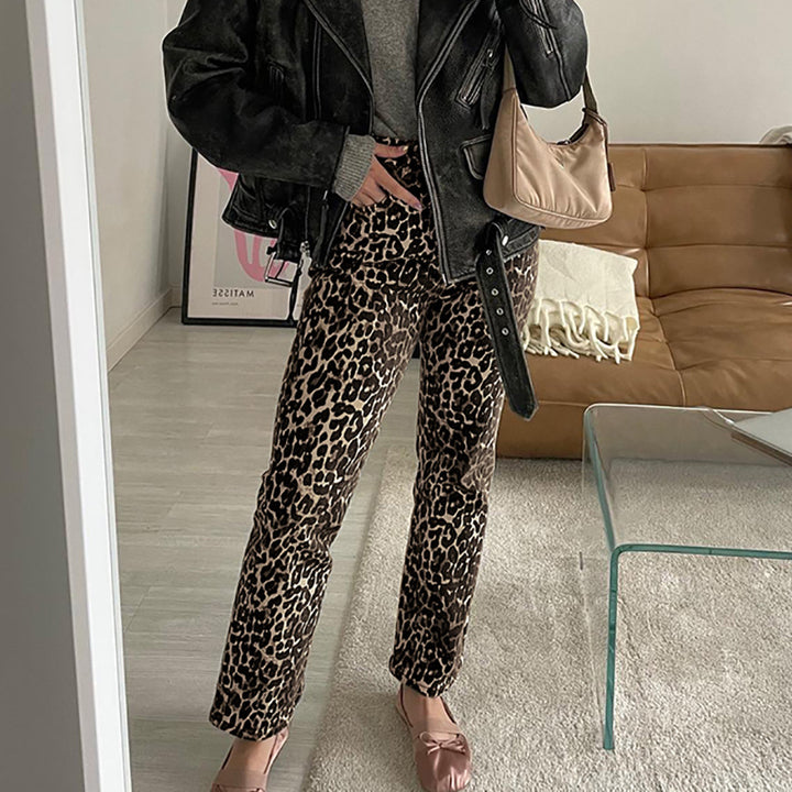 Dame elegant ruskindsbukser med leo-print Stilla