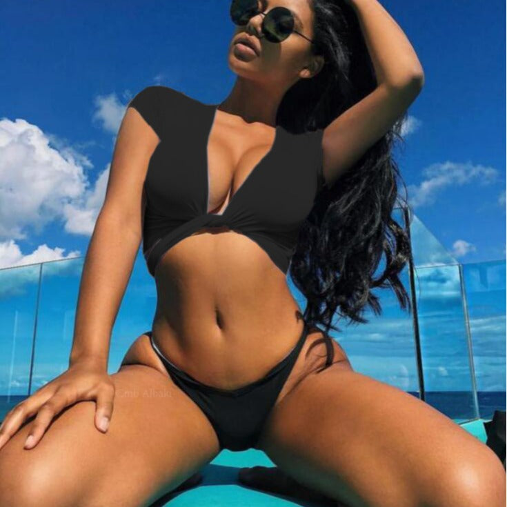 Dame Bikini model med kreativ udskæring og sporty snit Stilla