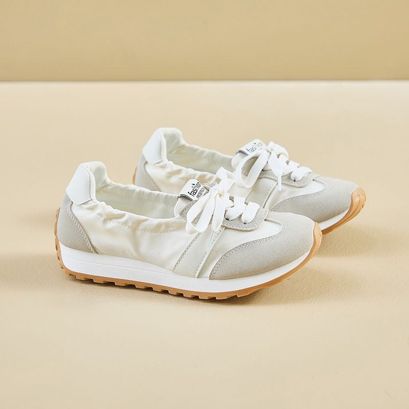 Femme Letvægts Løbesneaker med strækbart Design Stilla