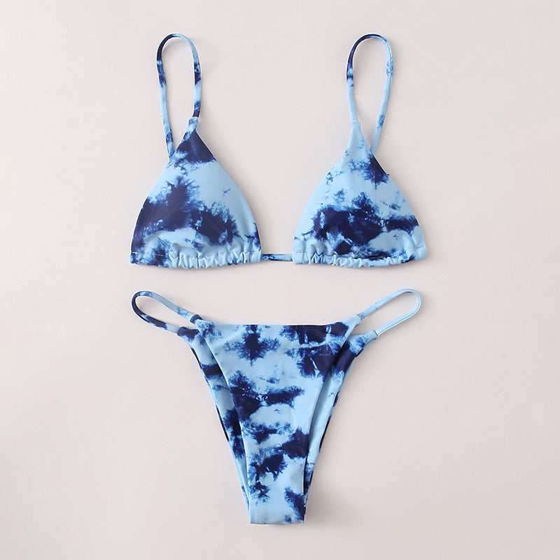 Dame triangel-bikini med justerbare stropper og smart batikmønster Skovae