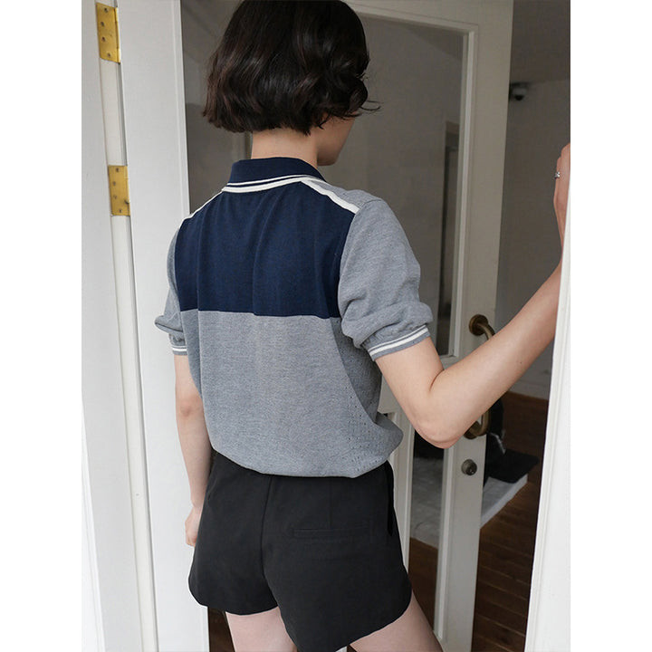 Dame polo shirt med fine kontrastdetaljer og sporty pasform Stilla