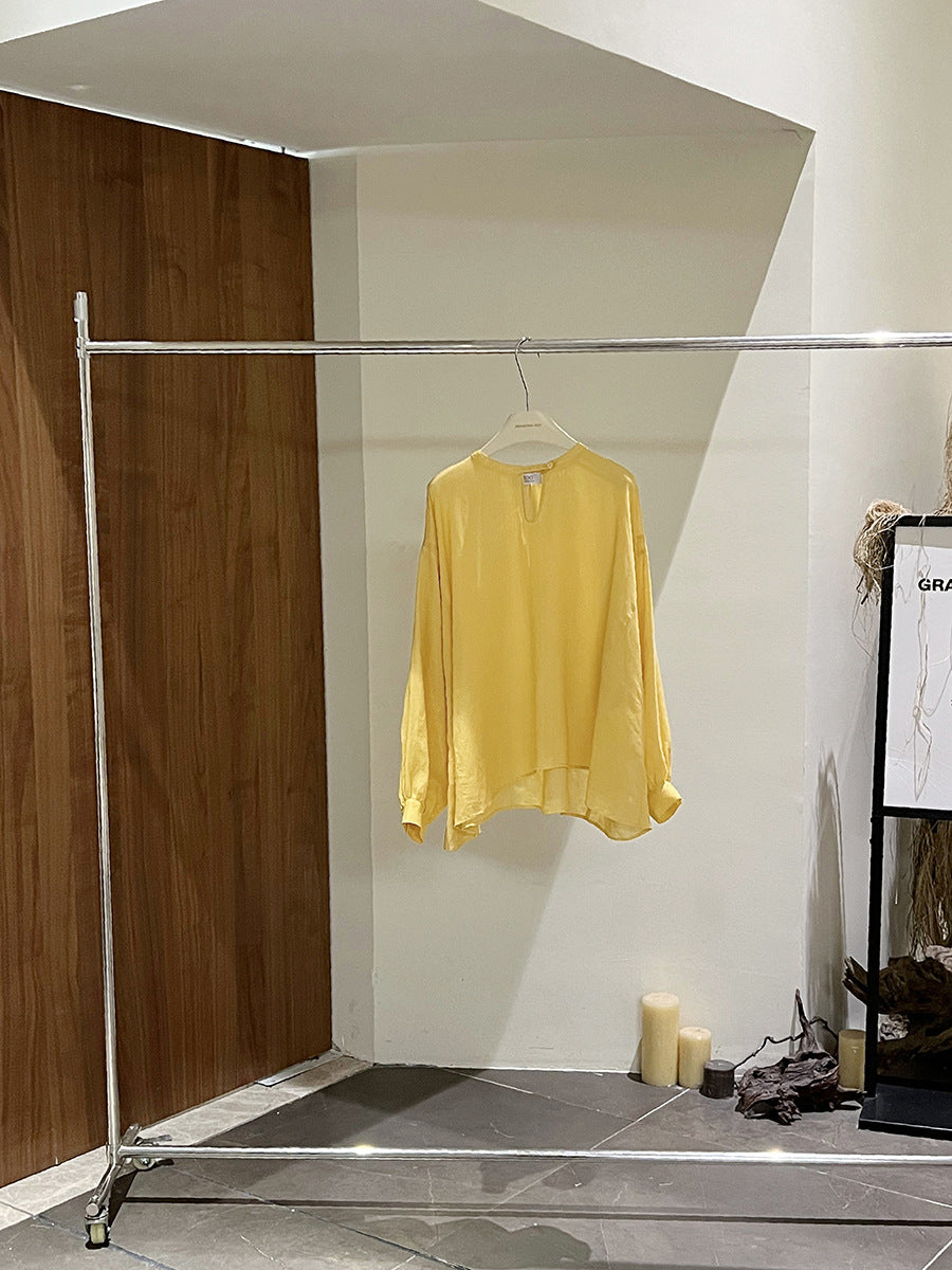 Dame luftig Oversized-overdel med elegant V-udskæring og fine ærmeafslutninger Stilla