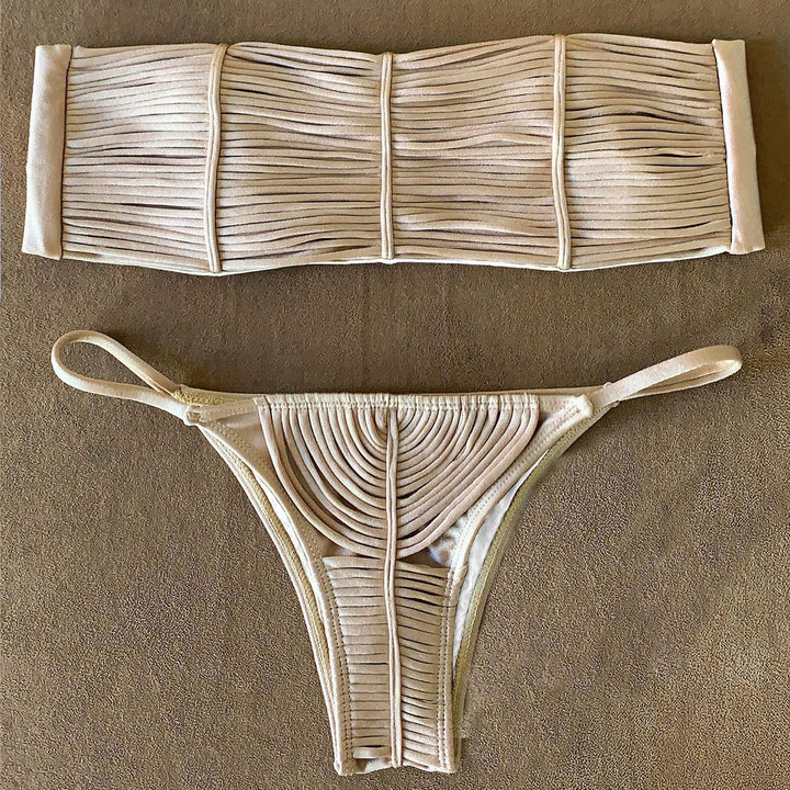 Dame Bikini-sæt med raffineret flæse-design og høj talje Stilla