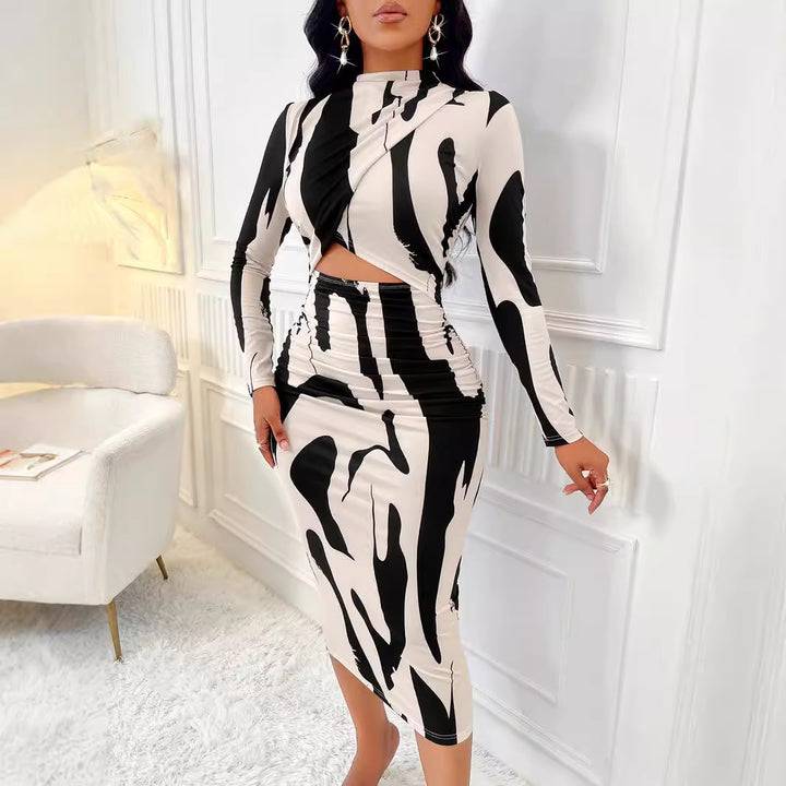 Damefigurbetonet Midi-Kjole med raffineret U-udskæring og stilfuldtryk Stilla