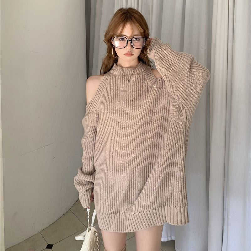 Kvinders strikket kjole med off-the-shoulder look og ribbet struktur Stilla