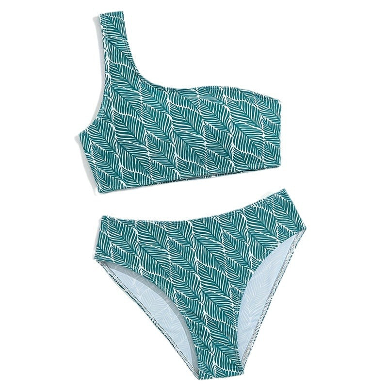 Dame to-delt bikini med asymmetrisk strop mønster og elegant palmetryk Stilla