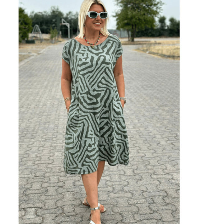 Dame knælang A-linie-midi kjole med struktureret jacquard-look og rund halsudskæring Skovae