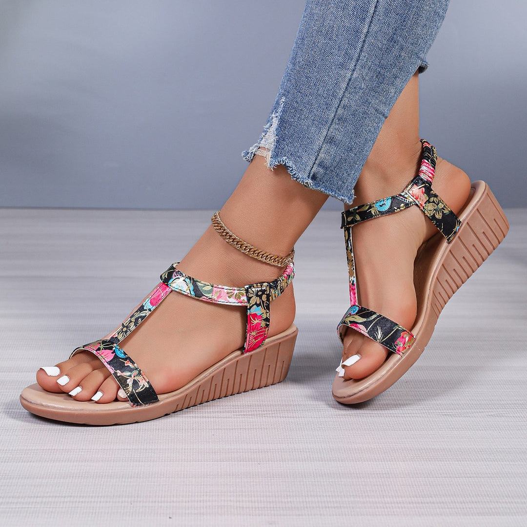 Dame Wedge-sandaler med elastiske remme og anatomisk fodseng Stilla