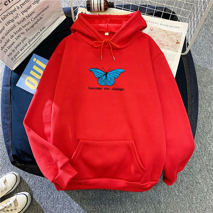 Kvinders hoodie med kort skæring og unikt sommerfugl motiv Skovae