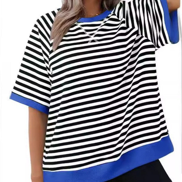 Dame afslappet stribet T-shirt med oversized snit og kontrasterende ribkanter Stiila
