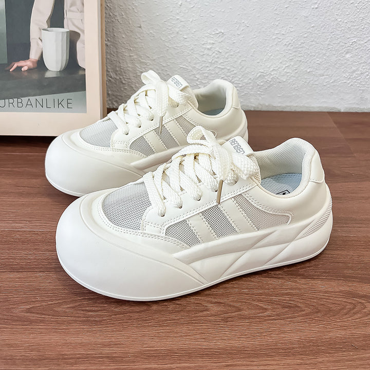 Dame sneakers i moderne design med åndbart mesh-overflade og fleksibelt såleprofil Stilla