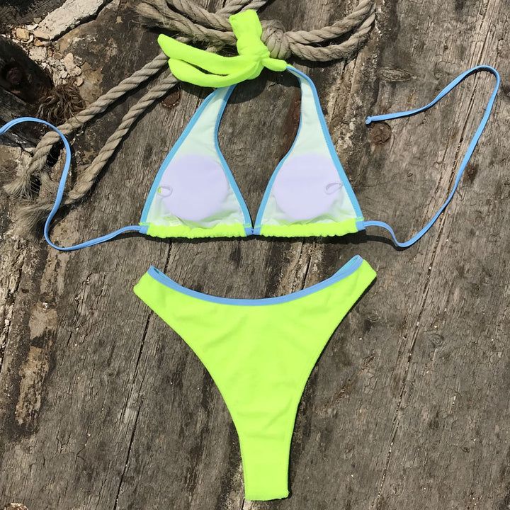 Dame Bikini-sæt med raffineret trekantsdesign og justerbare stropper Stilla