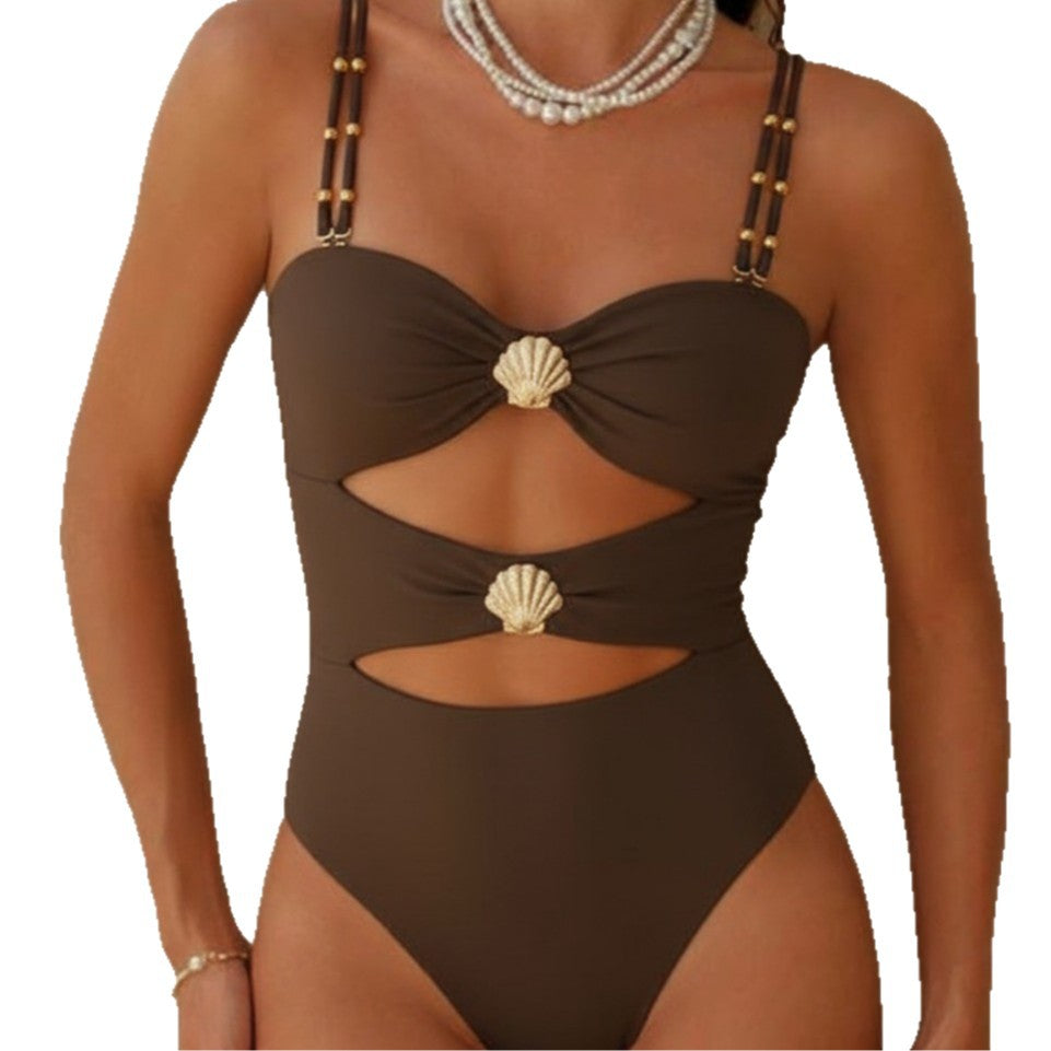 Dame Designer-badebuks med cut-out-detaljer og musling-application Skovae