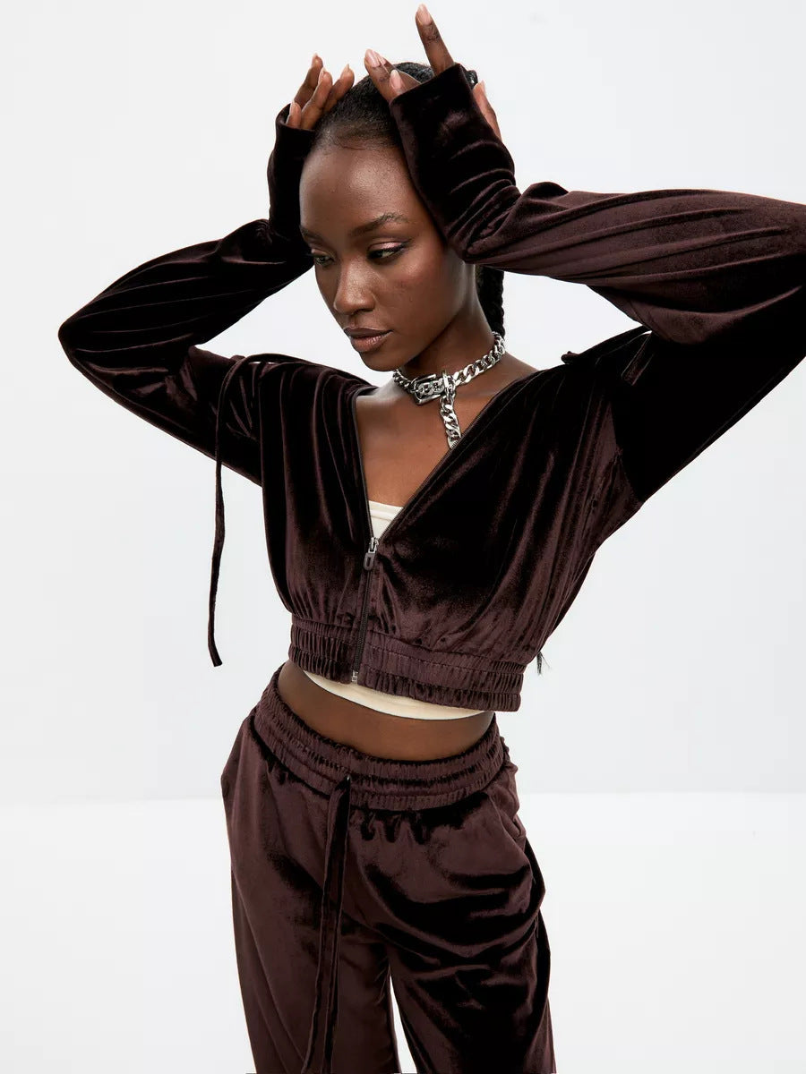 Kvindernes fleece loungewear sæt med alsidige stylingmuligheder og sporty elegance