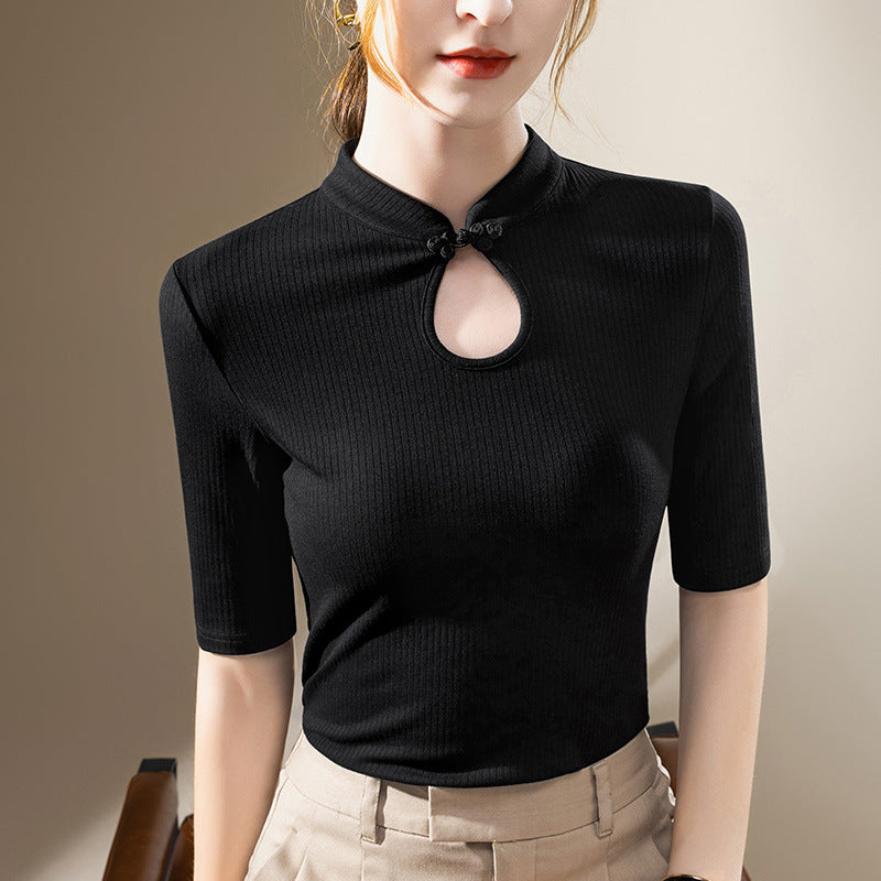 Dame kortærmet shirt med elegant nøgleudskæring og moderigtigt ribdesign Stilla