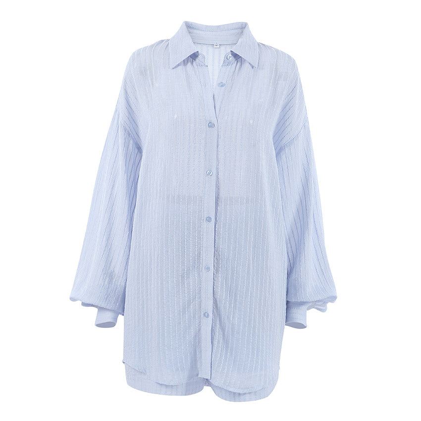 Dame legers Blusenshirt med brede shorts og minimalistiske detaljer Stilla