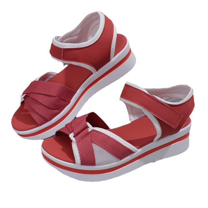 Dame Wedge-sandaler med ergonomisk sål og moderne remdesign Stilla