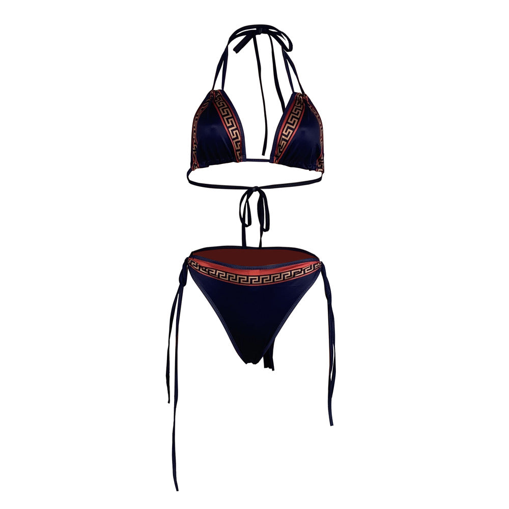 Damebikini med elegante detaljer Stilla