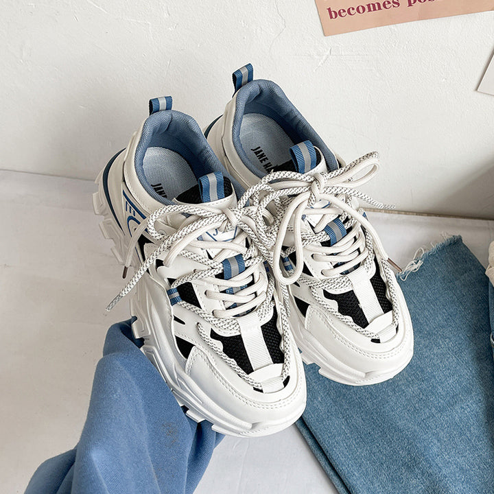 Dame Sporty Sneakers med skridsikker profilsåler og reflekterende accenter Stilla