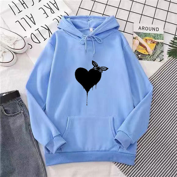 Kvinders hoodie med kreativ hjerte design Skovae