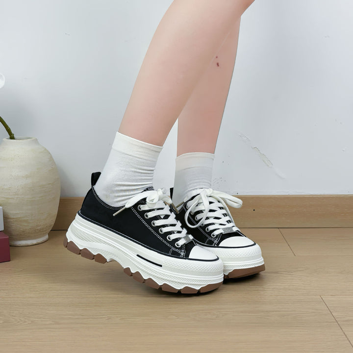 Dame Sneakers med blomstret design og dæmpende plateau sål Stilla