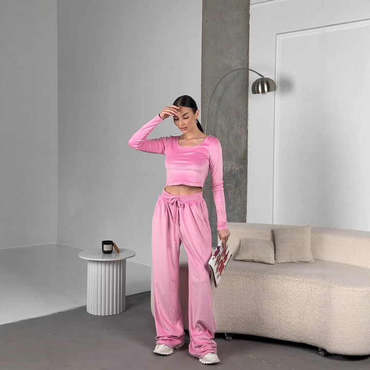 Kvindernes cropped langærmet lavet af blød velour Skovae