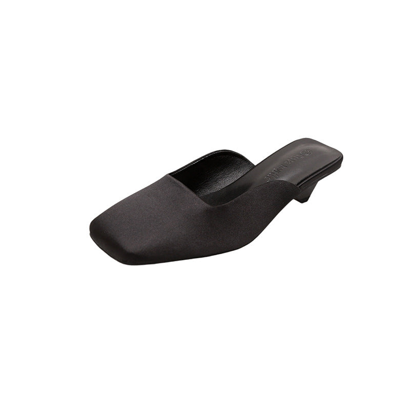 Dame elegante Sling-Mules med højkvalitets satin-overdel og trendy firkantet tå-design Stilla