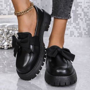 Dame loafers med glamorøst bånd-design og skridsikker profilsåle Stilla