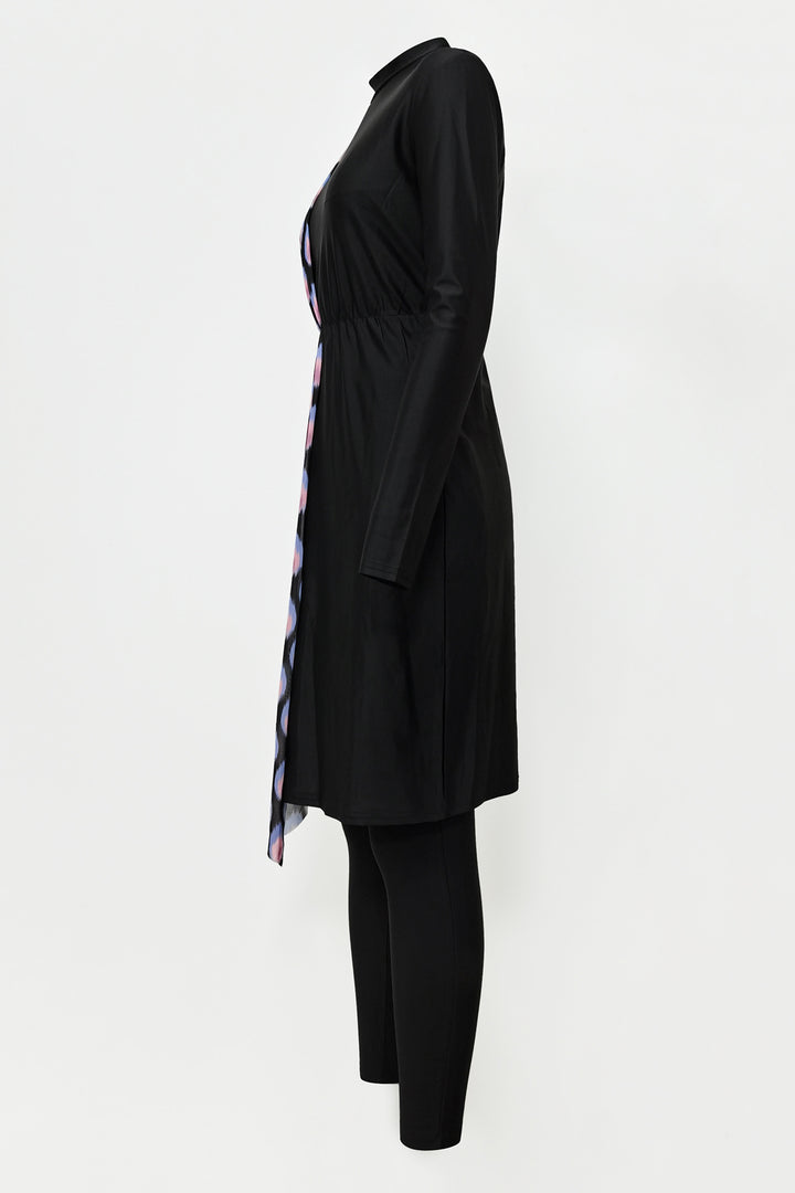 Dame asymmetrisk kjole med elegant farvet accent Stilla