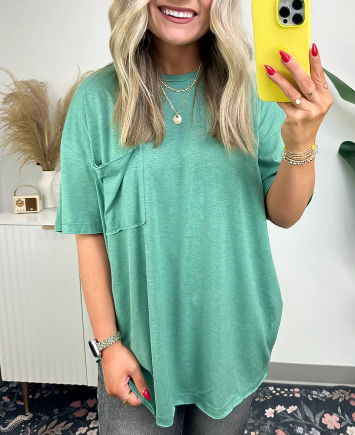 Kvindernes afslappede oversized T-shirt med lomme Stilla
