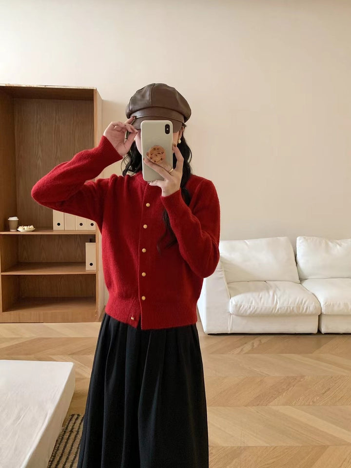 Kvinders cardigan med elegante knapdetaljer og blødt materiale Stilla