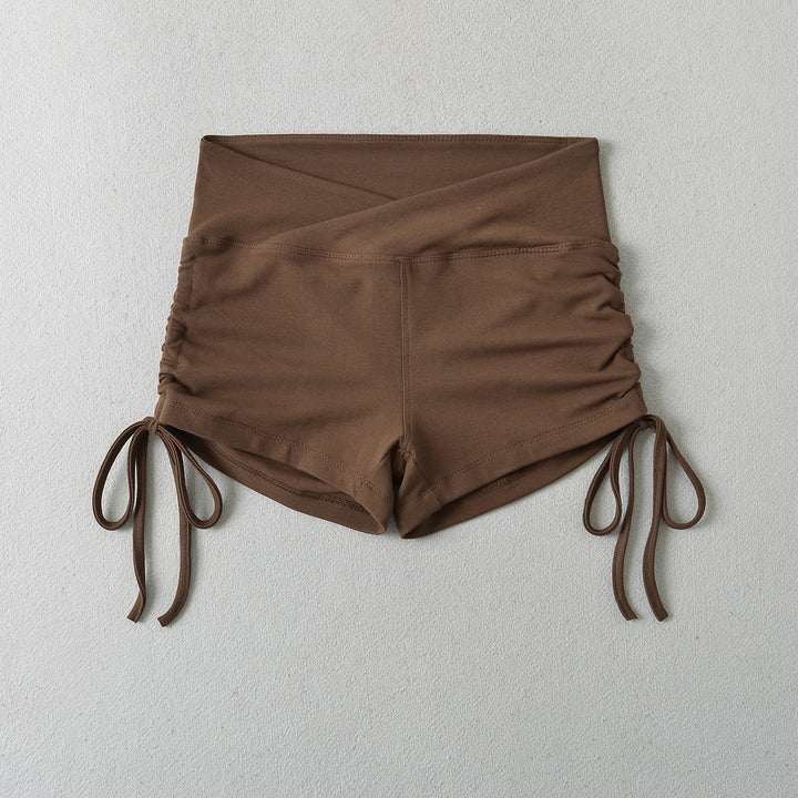Dame Sporty Shorts med justerbar talje og raffinerede flæser Stilla