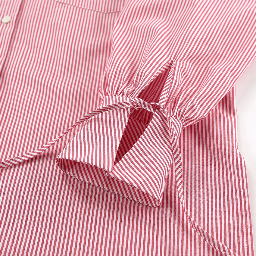 Dame Casual Pyjamasæt med stribet design og elegante detaljer Stilla