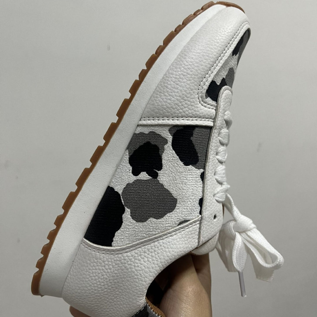 Dame Sneakers med dyreprint Stilla