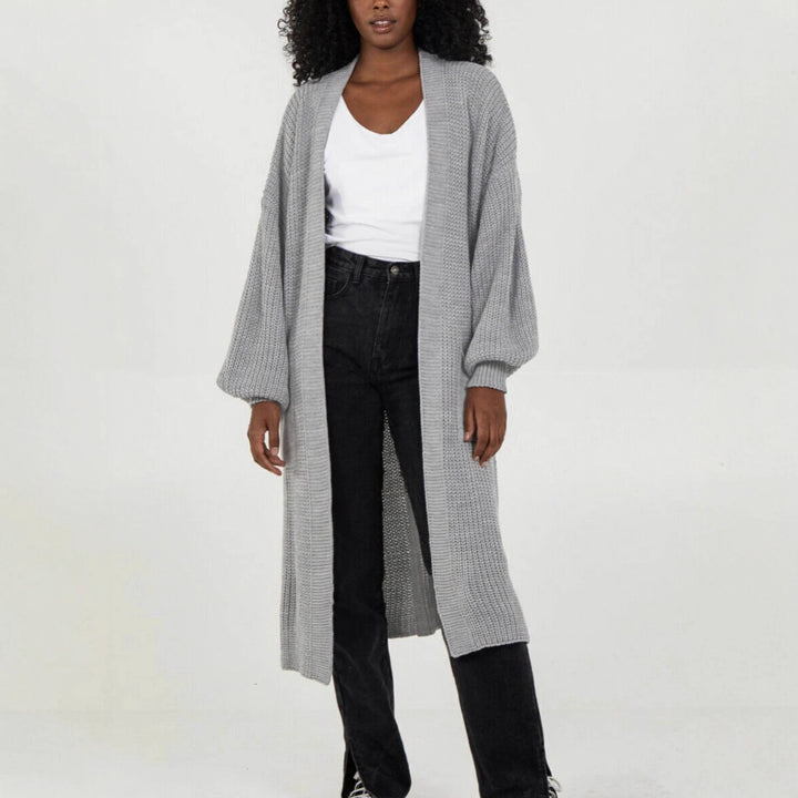 Kvinders strikket frakke i afslappet oversized design Stilla