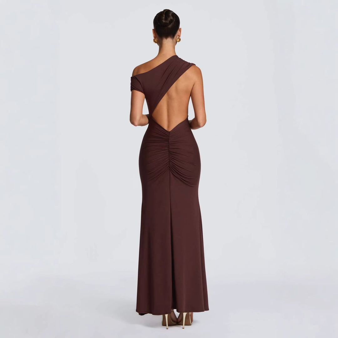 Kvinders elegante asymmetrisk maxikjole med off-shoulder design Skovae