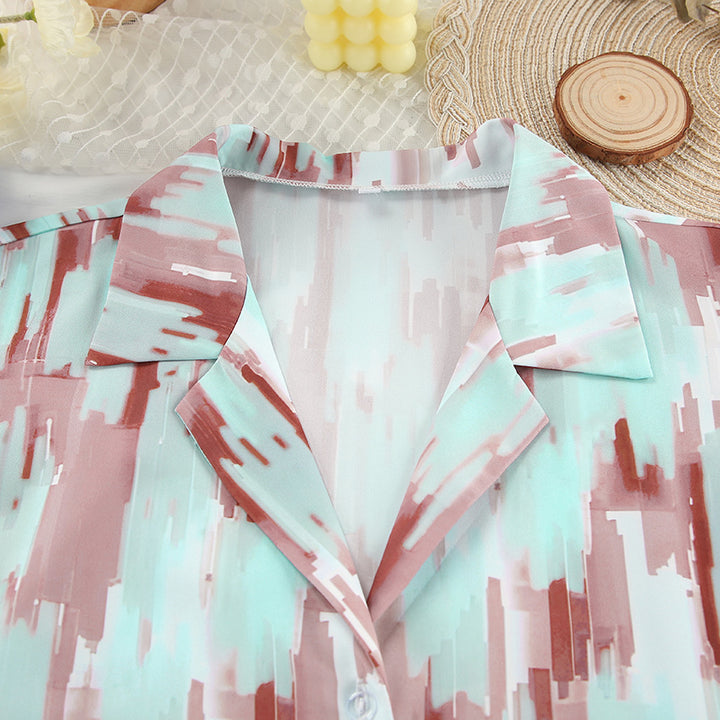 Dame Satin Pyjamasæt i moderne farvegradient-design med løs pasform Stilla