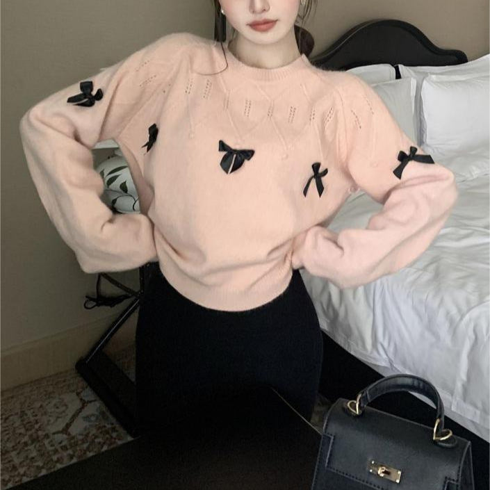 Kvinders hyggelige sweater med legende bueapplikationer Stilla