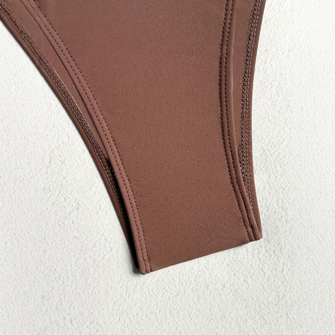 Damer Bandeau-bikini med innovativ knude design Skovae