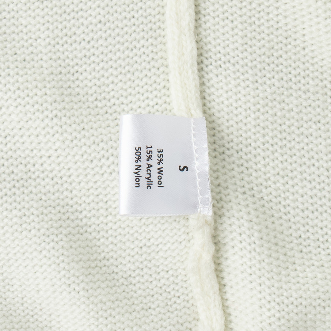 Kvinders hyggelige turtleneck sweater lavet af fin strik materiale Stilla
