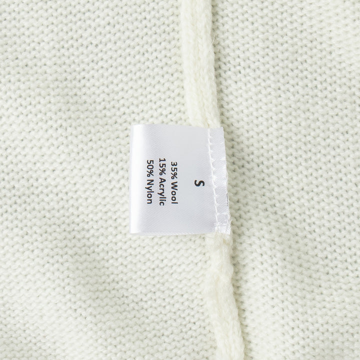 Kvinders hyggelige turtleneck sweater lavet af fin strik materiale Stilla
