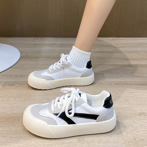 Dame Sneakers med sporty design og skridsikker gummisål Stilla