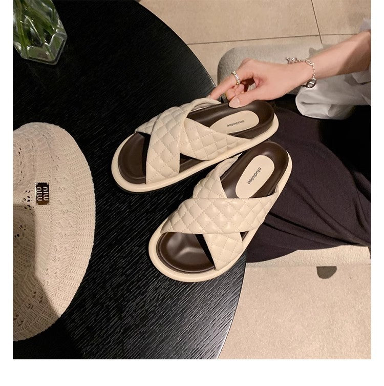 Dame badesko med stilfuldt flettet design og skridsikker sål Stilla