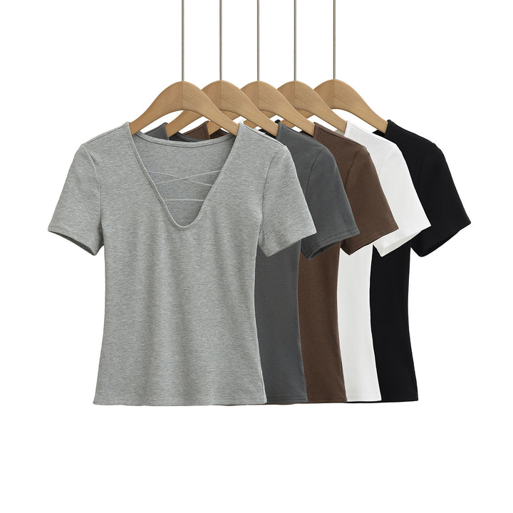 Dame afslappet V-hals T-shirt med unikt rygdesign Stilla