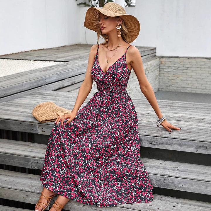 Dame maxikjole med paisley design og feminin snit Stilla
