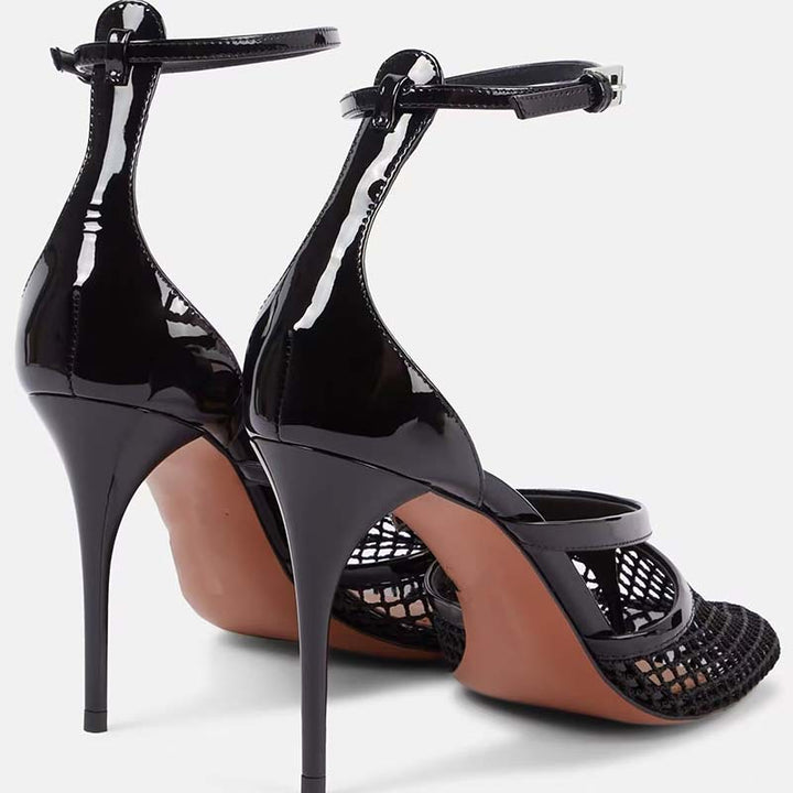 Femme Strappy High Heel Sandaler med gennemsigtig accent Stilla